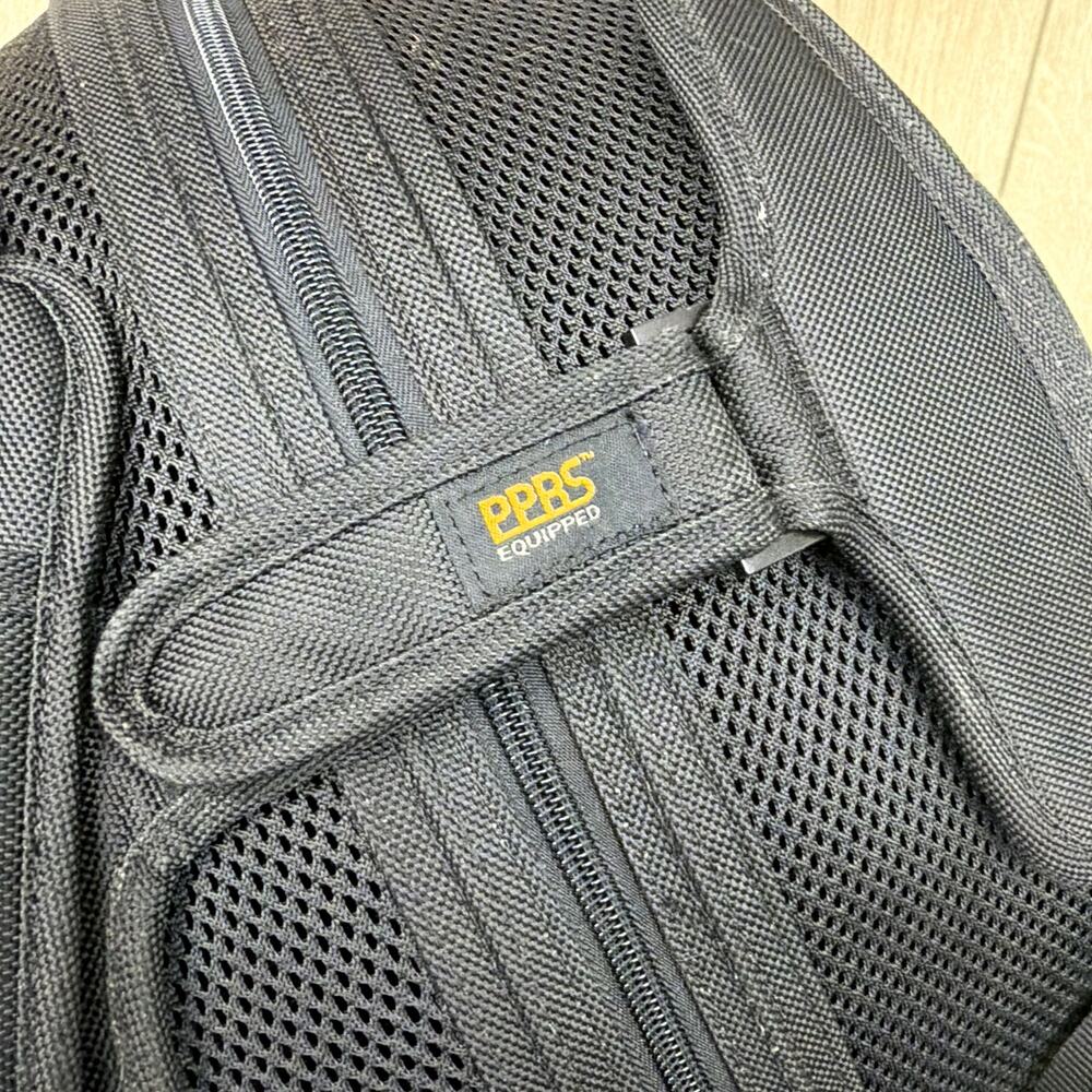 Sleepypod Mobile Pet Bed Round Pet Carrier with Shoulder Strap Black - Picture 5 of 12